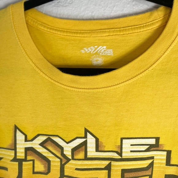 2016 NASCAR Kyle Busch cropped racing tee - Picture 2 of 3